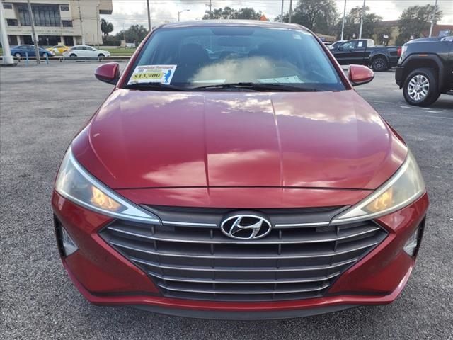 2019 Hyundai Elantra SE