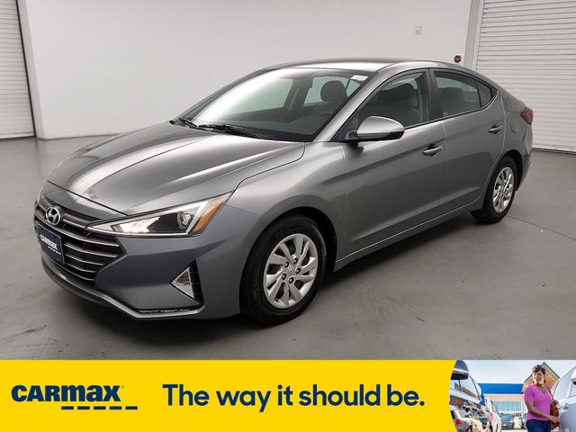 2019 Hyundai Elantra SE