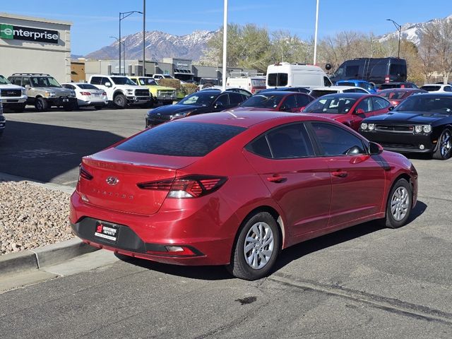 2019 Hyundai Elantra SE