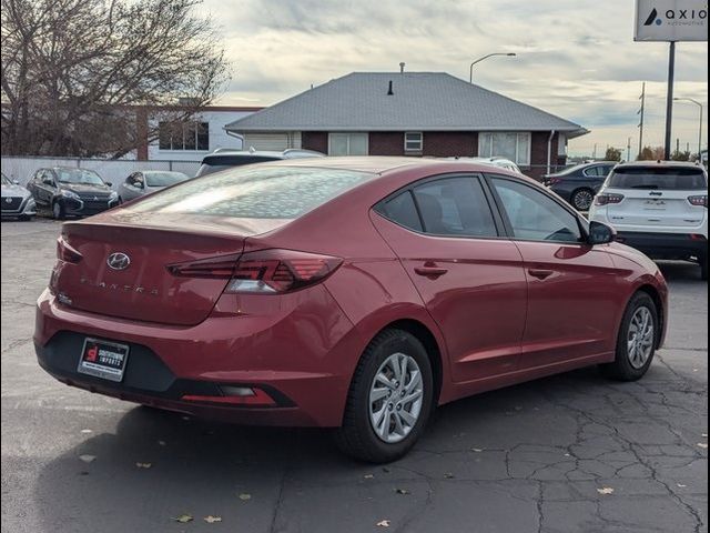 2019 Hyundai Elantra SE