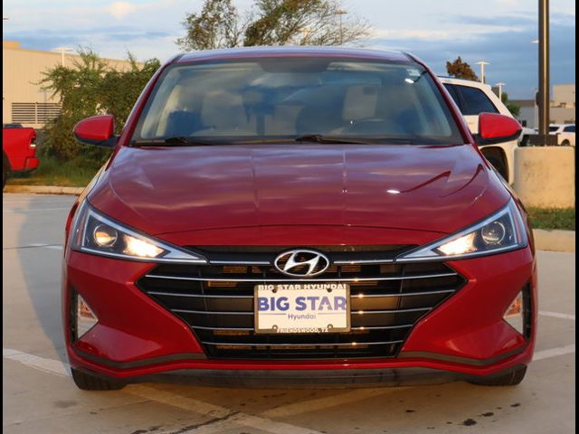 2019 Hyundai Elantra SE