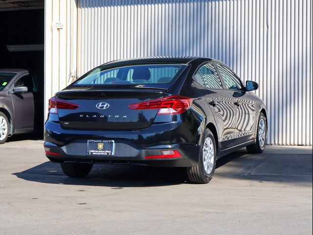 2019 Hyundai Elantra SE