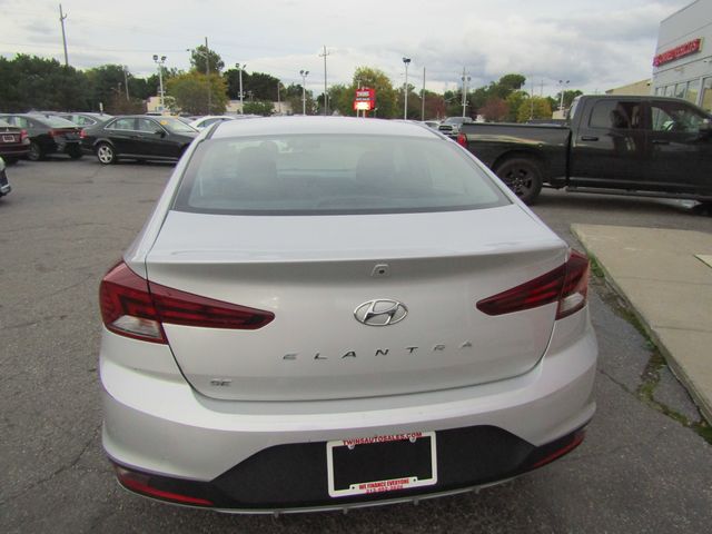 2019 Hyundai Elantra SE