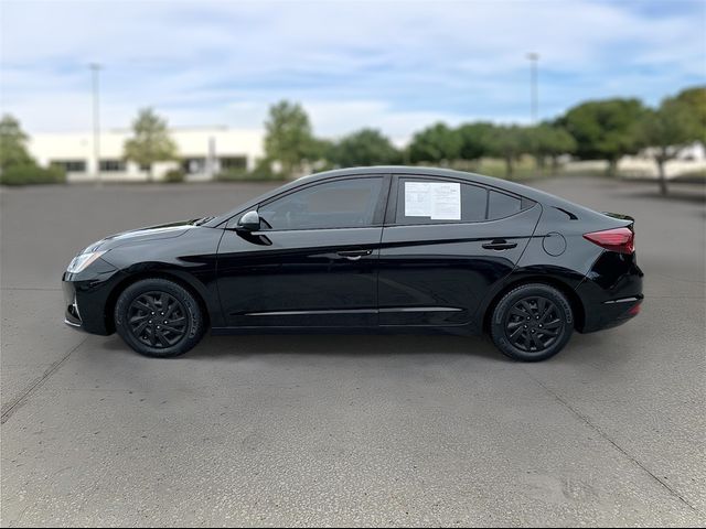 2019 Hyundai Elantra SE