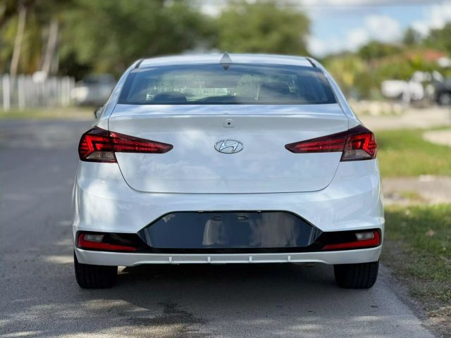 2019 Hyundai Elantra SEL