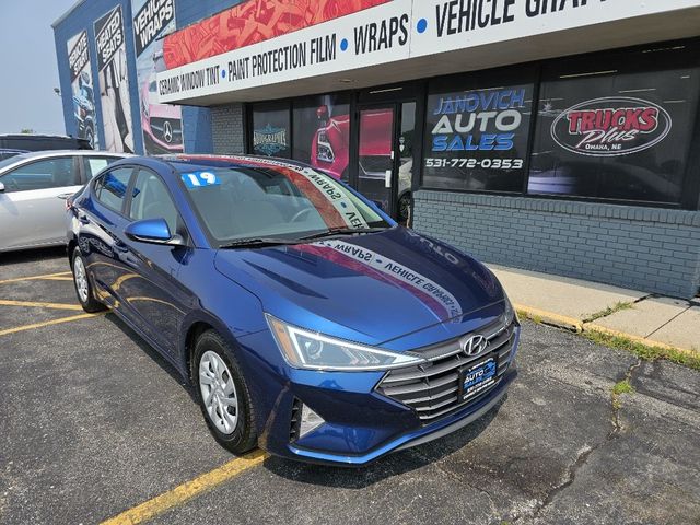 2019 Hyundai Elantra SE