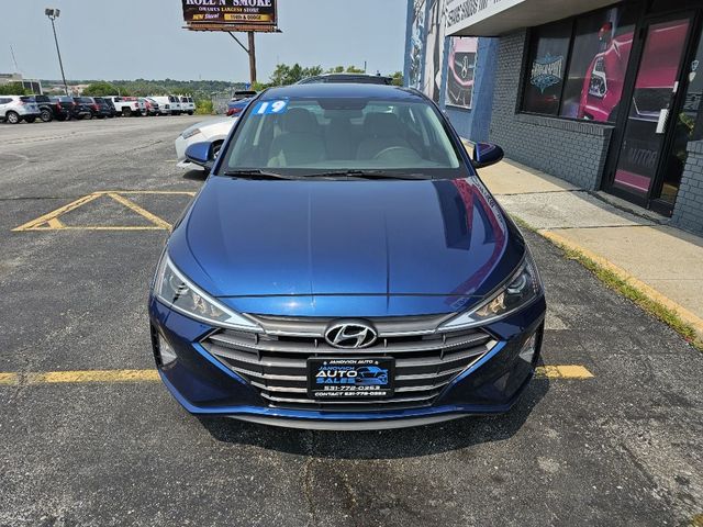 2019 Hyundai Elantra SE