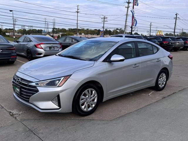 2019 Hyundai Elantra SE