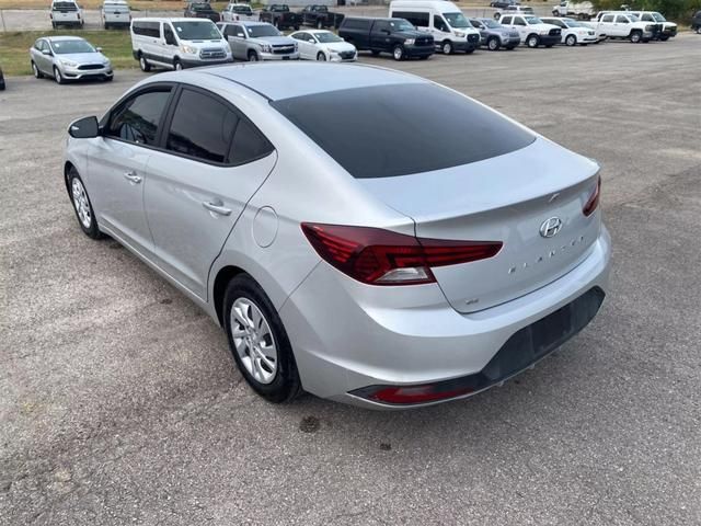 2019 Hyundai Elantra SE