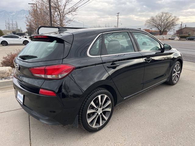 2019 Hyundai Elantra GT Base