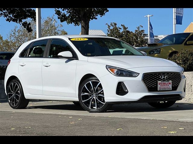 2019 Hyundai Elantra GT Base