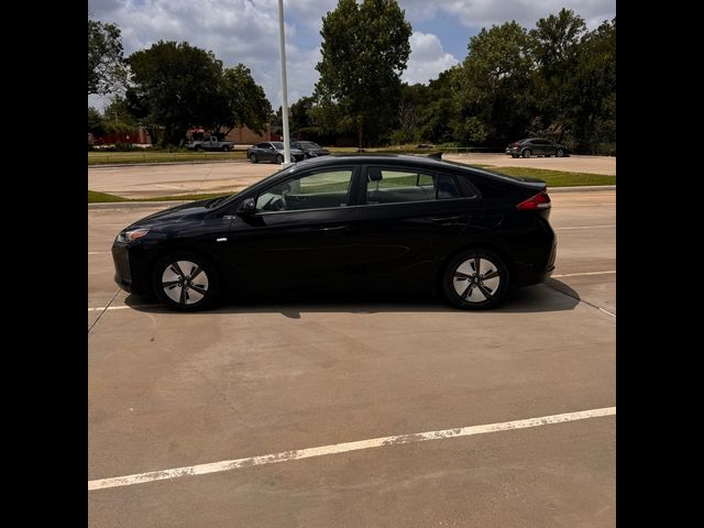 2019 Hyundai Ioniq Hybrid Blue