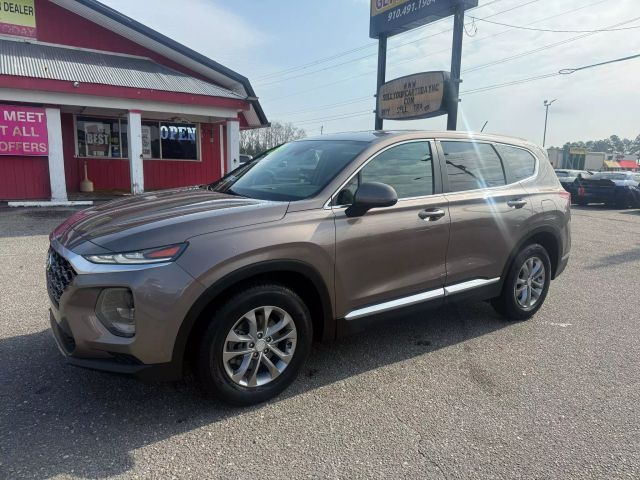 2019 Hyundai Santa Fe SE