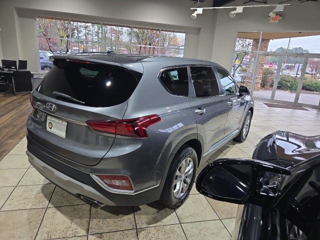 2019 Hyundai Santa Fe SE