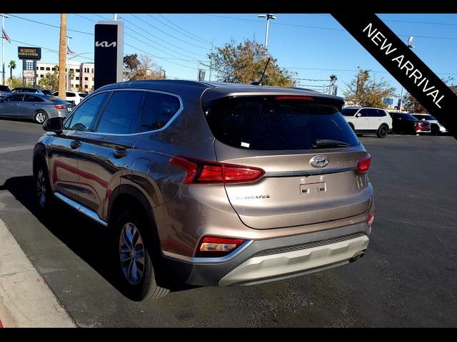 2019 Hyundai Santa Fe SE