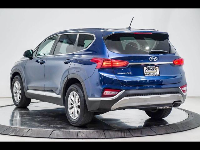 2019 Hyundai Santa Fe SE