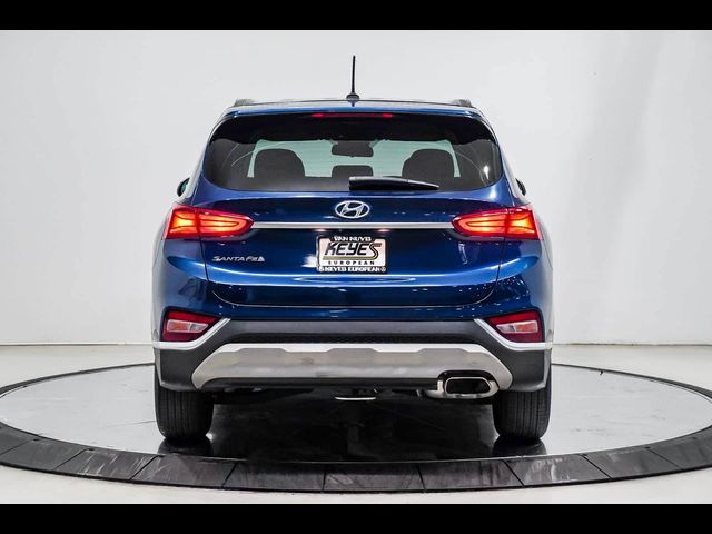 2019 Hyundai Santa Fe SE