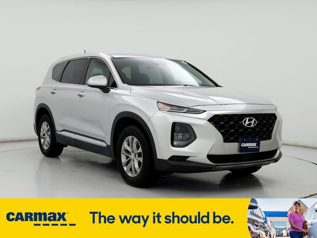 2019 Hyundai Santa Fe SE