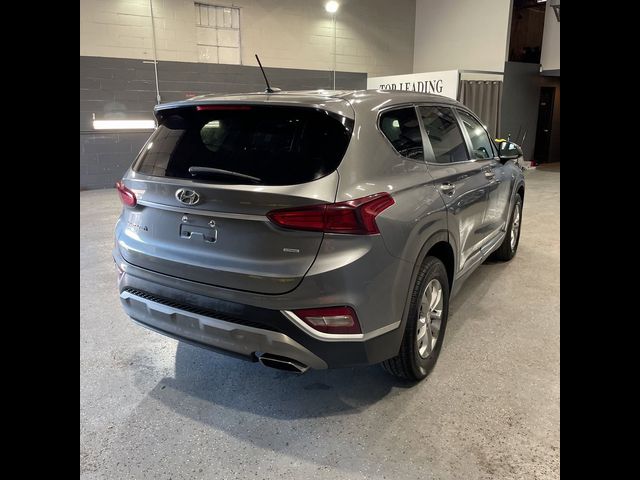 2019 Hyundai Santa Fe SE