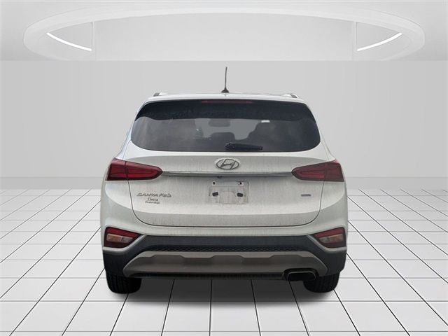 2019 Hyundai Santa Fe SE