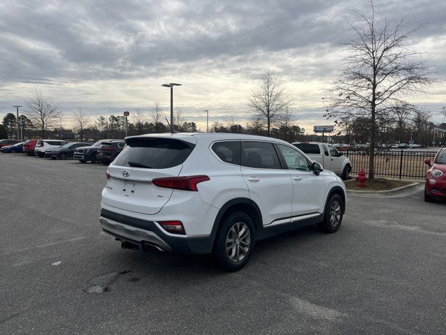 2019 Hyundai Santa Fe SE