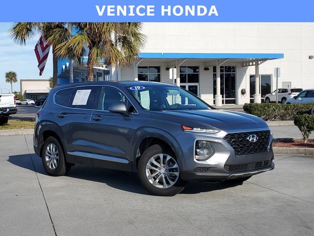 2019 Hyundai Santa Fe SE