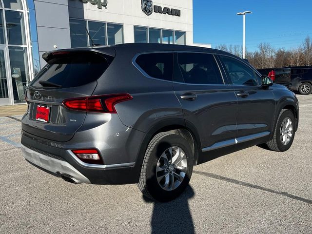 2019 Hyundai Santa Fe SE