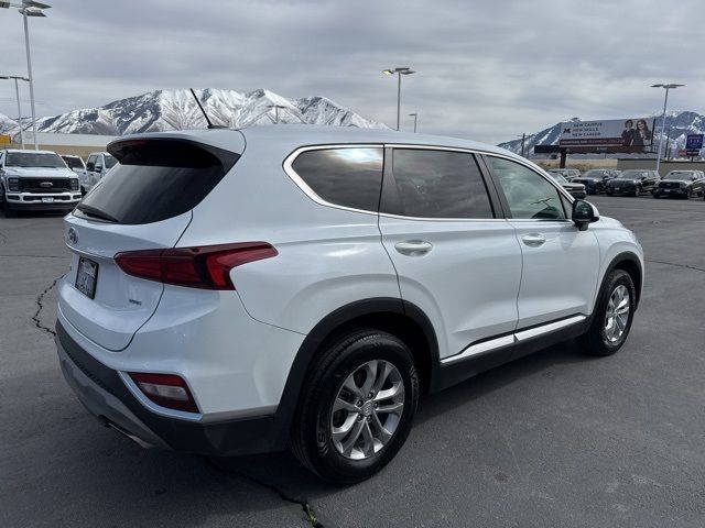 2019 Hyundai Santa Fe SE