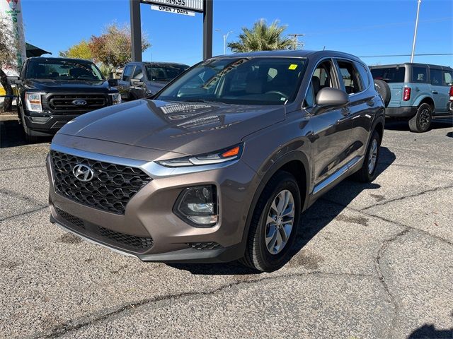 2019 Hyundai Santa Fe SE