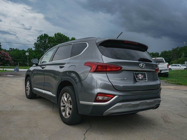 2019 Hyundai Santa Fe SE