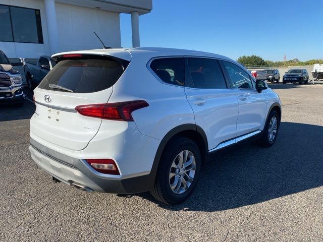 2019 Hyundai Santa Fe SE