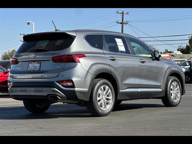 2019 Hyundai Santa Fe SE