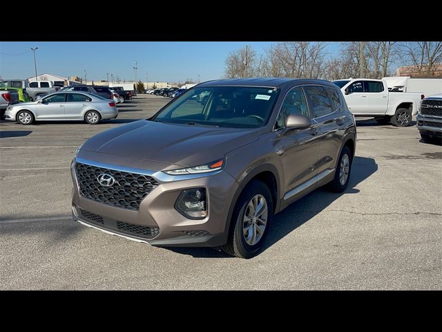 2019 Hyundai Santa Fe SE