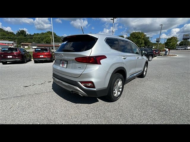 2019 Hyundai Santa Fe SE