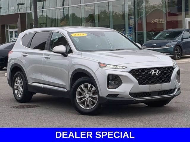 2019 Hyundai Santa Fe SE