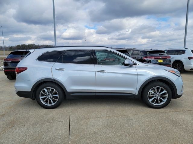 2019 Hyundai Santa Fe XL SE