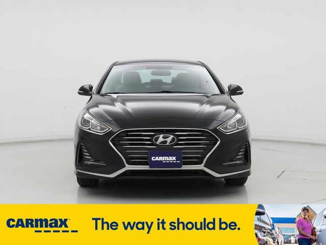 2019 Hyundai Sonata Hybrid SE