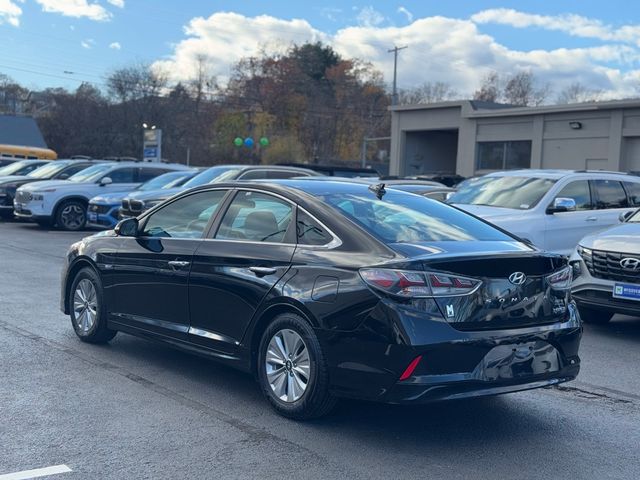 2019 Hyundai Sonata Hybrid SE