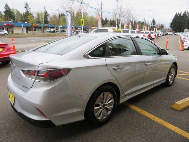 2019 Hyundai Sonata Hybrid SE