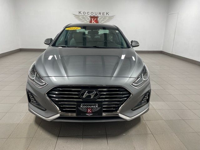 2019 Hyundai Sonata Hybrid SE