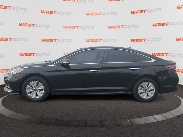 2019 Hyundai Sonata Hybrid SE