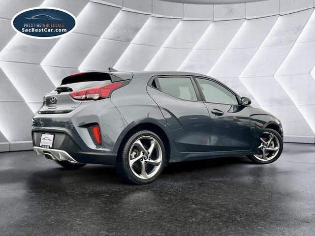 2019 Hyundai Veloster 2.0