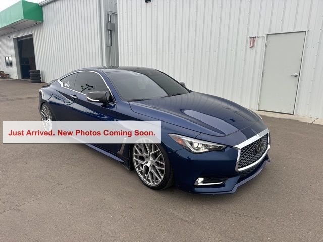 2019 INFINITI Q60 3.0T Luxe