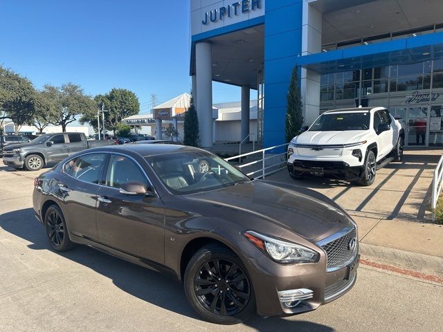 2019 INFINITI Q70 3.7 Luxe