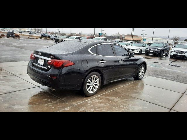 2019 INFINITI Q70 3.7 Luxe