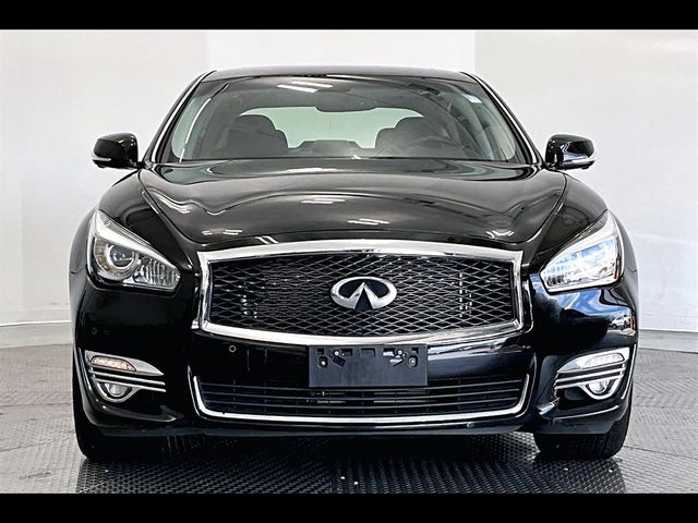 2019 INFINITI Q70 3.7 Luxe