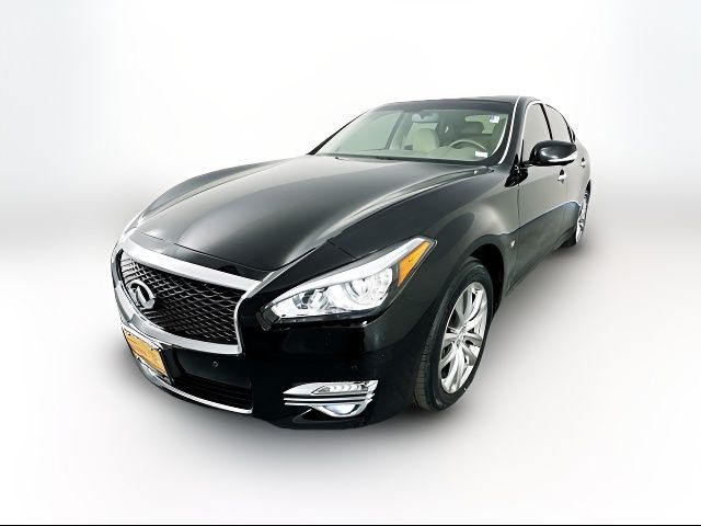 2019 INFINITI Q70 3.7 Luxe