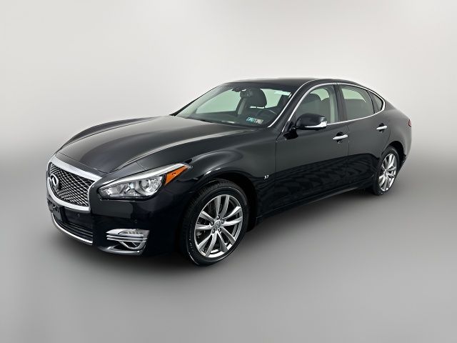 2019 INFINITI Q70 3.7 Luxe