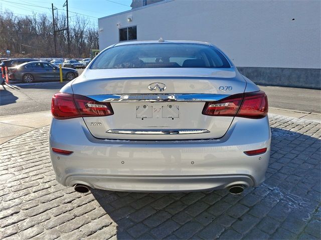 2019 INFINITI Q70 3.7 Luxe