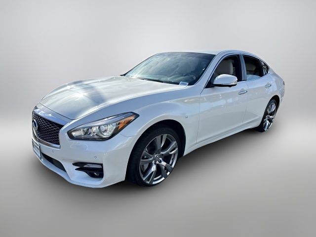 2019 INFINITI Q70 3.7 Luxe